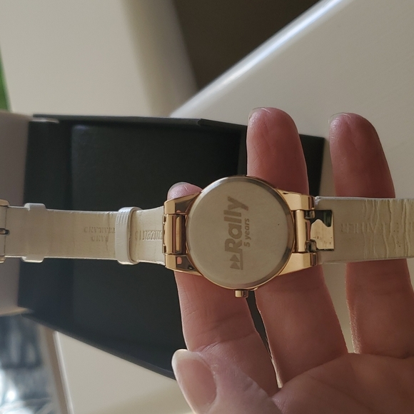 Citizen Eco Drive Watch - Picture 5 of 9